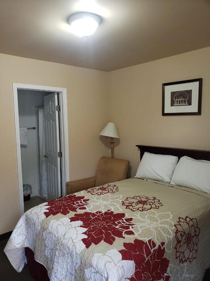 Clarysville Motel Frostburg Esterno foto